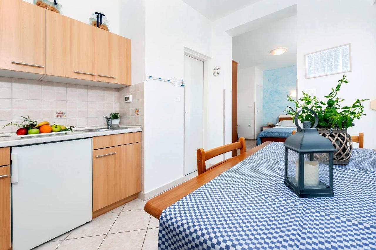 Banko Apartment *