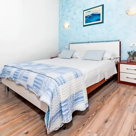 Banko Apartments Rovinj Exterior photo